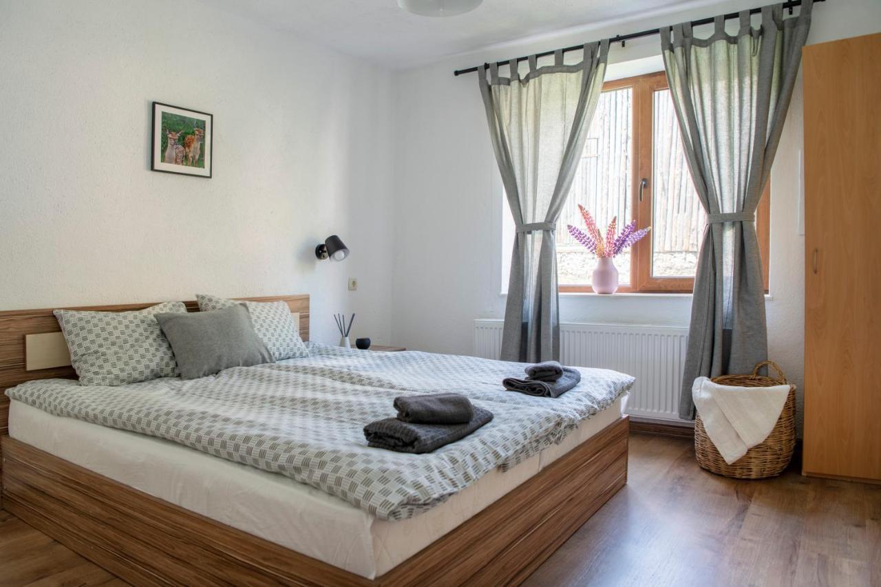 Къща До Гората Триград Villa Exterior photo